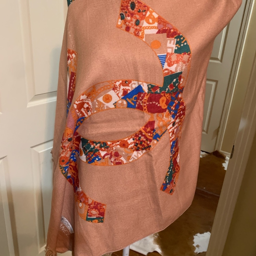“Chanel” bijoux print  Blush blanket shawl Scarf with Colorful Logo NEW